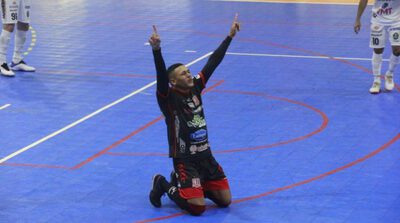 Futsal Chave Ouro - OperÃ¡rio Laranjeiras bate o Marreco e sobe para a 3Âª posiÃ§Ã£o na tabela 